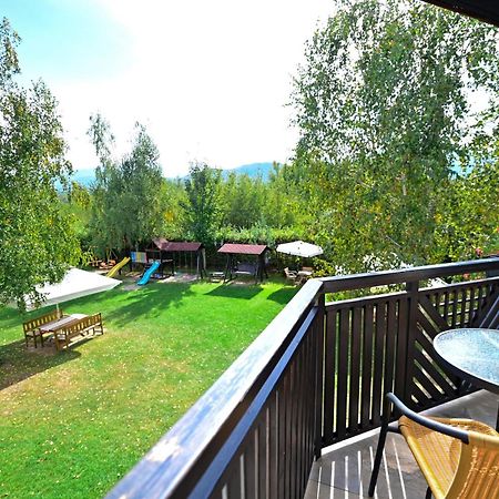 Natura Family Resort Avrig Exterior photo